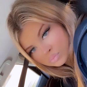 Meet your Posher, Ashleigh